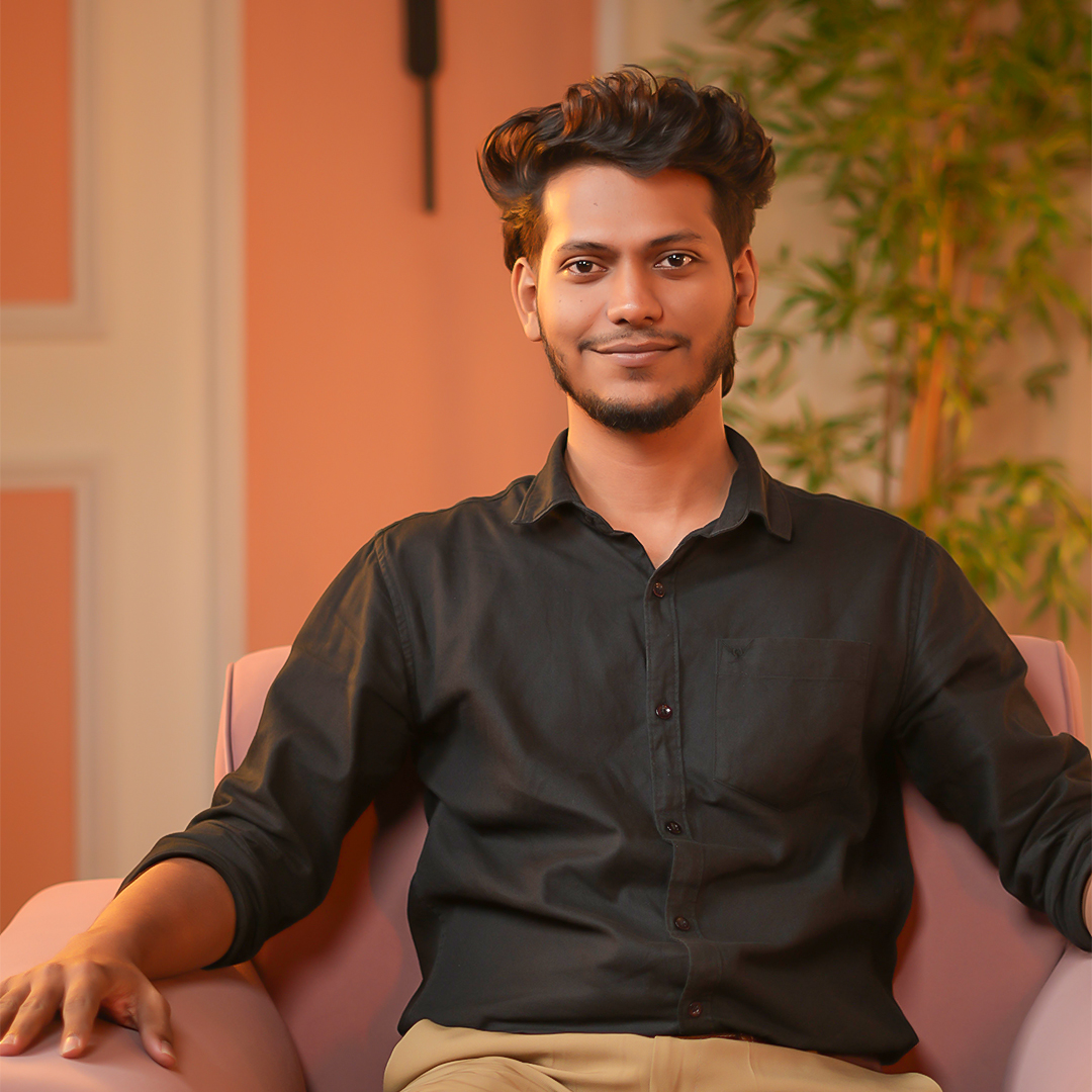Deeraj Prasad V — Head of Operations at DATAiLLAM